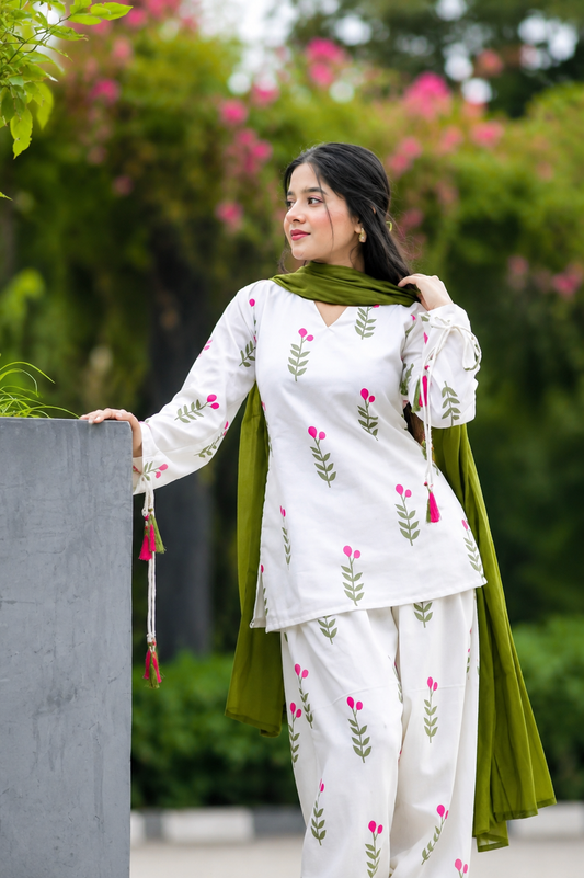 White Floral Print Kurta Pant Set with Olive Green Dupatta