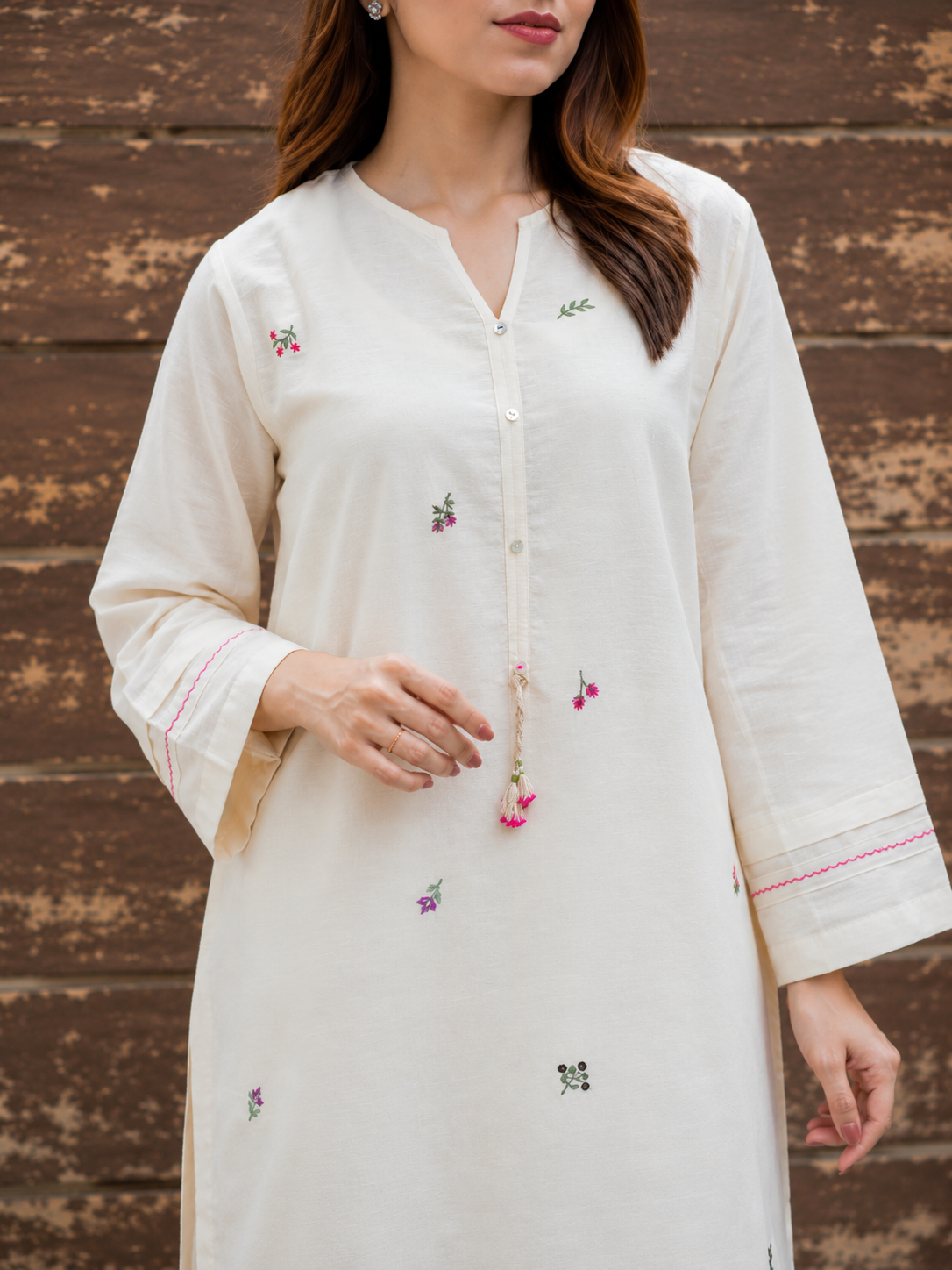 Ivory Floral Embroidered Kurta Pant Set